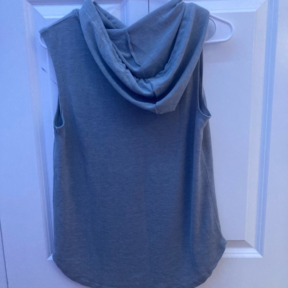 Disney Tanktop - Picture 3 of 4